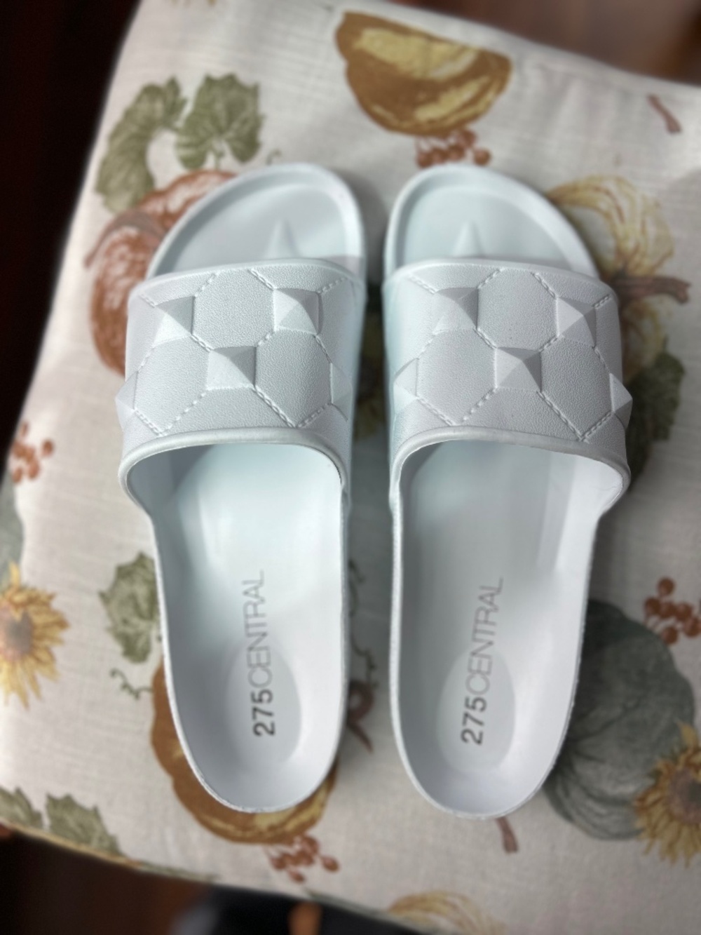 275 Central Anthony Slides White Rubber Sz 10 40
